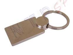 chaveiro em metal - NTP Brindes
